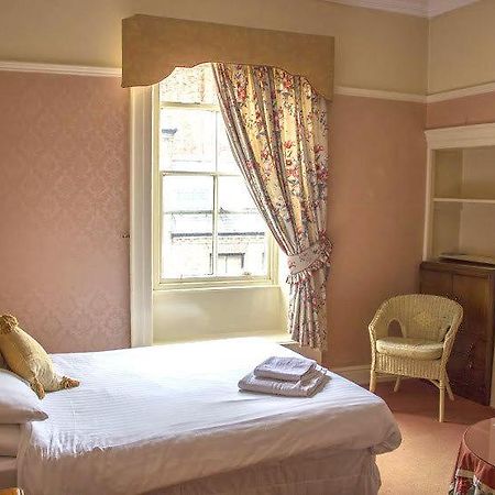The Boot And Shoe Bed and Breakfast Darlington  Exteriör bild